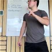 Ingeniero de software en Disney interesado en formar chic@s para las carreras del futuro